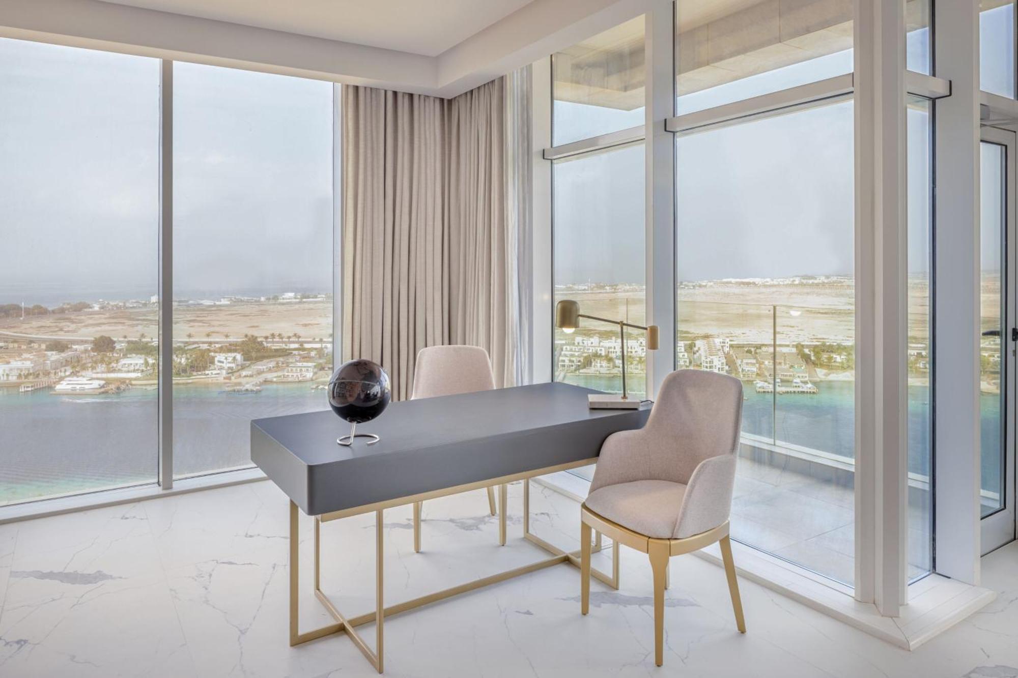 Four Points By Sheraton Jeddah Corniche Extérieur photo